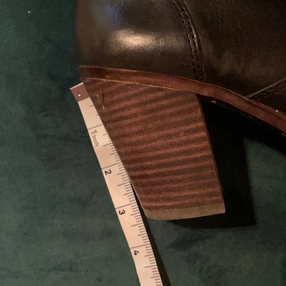 Lucky Brand - 3 inch booties. - Picture 2 of 6